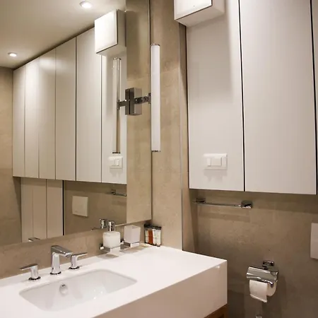A63 Premium Located In Vucko-private Host Apartment